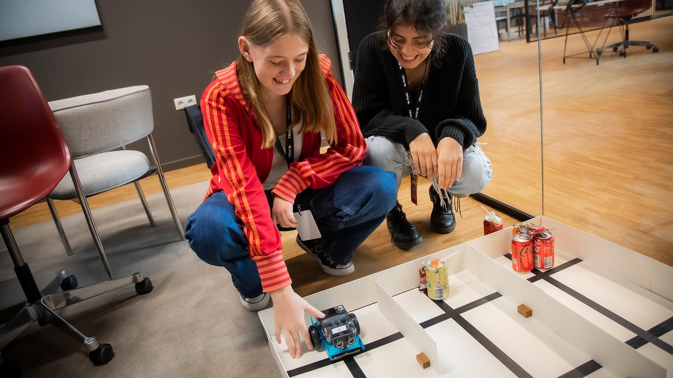 Til Science Girls’ Day in Science skifter navn - Naturvidenskabernes Hus